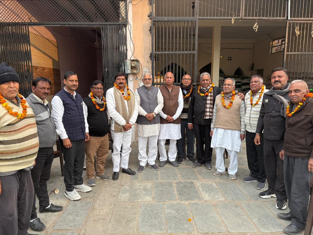 Pradeep has been elected as the president of Bahadurgarh Vyapar Mandal (Traders' Association).