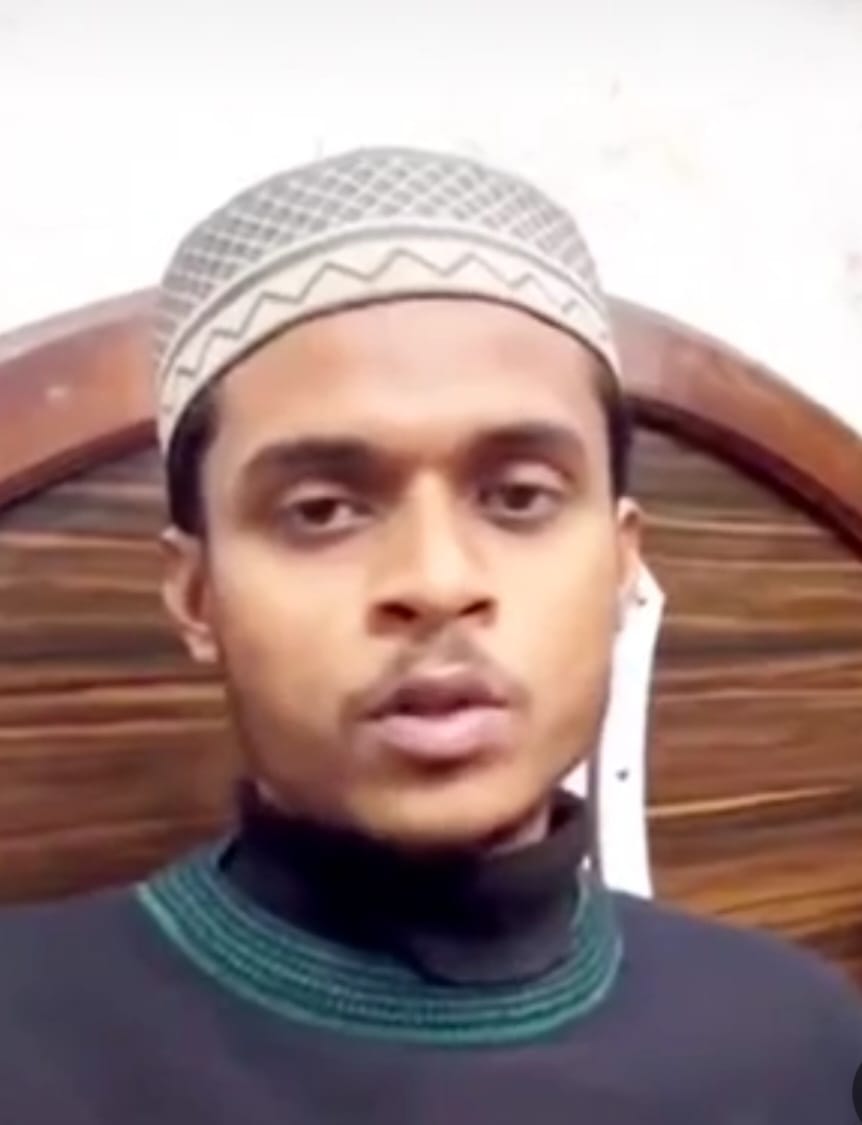 Ahmed Raza, who is going on foot for Hajj, welcomed