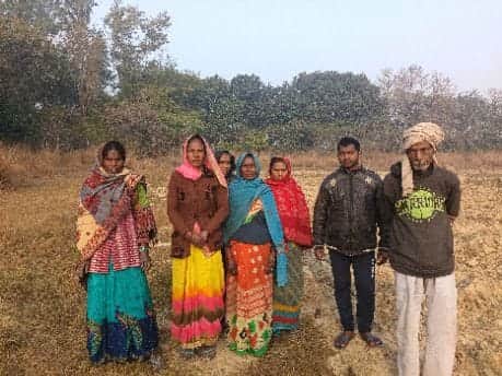 फोटो-23 तारुन में मनरेगा मजदूरों के कार्य की ऑनलाइन अपलोड की गई फोटो- संवाद