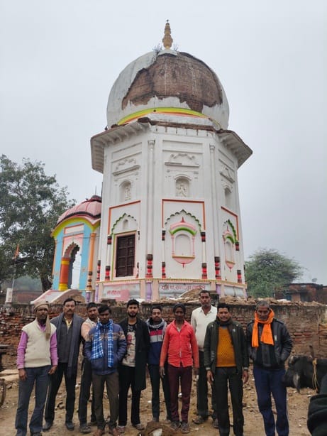 The spire of the 500-year-old Siddheshwar Mahakal temple was damaged due to lightning.
