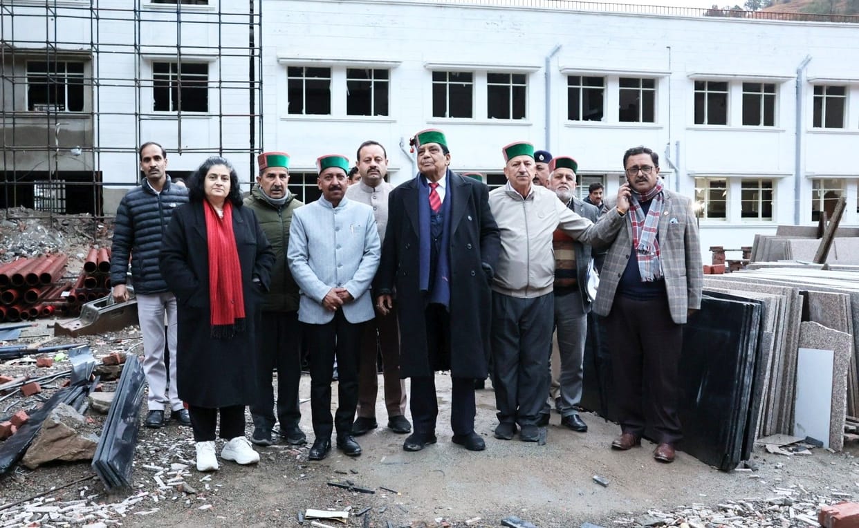 Health Minister inspected the multipurpose hospital under construction in Kathed.