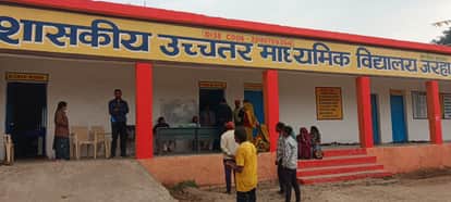 Umaria News: 20 students fall ill at Jarha school, questions raised over education department silence