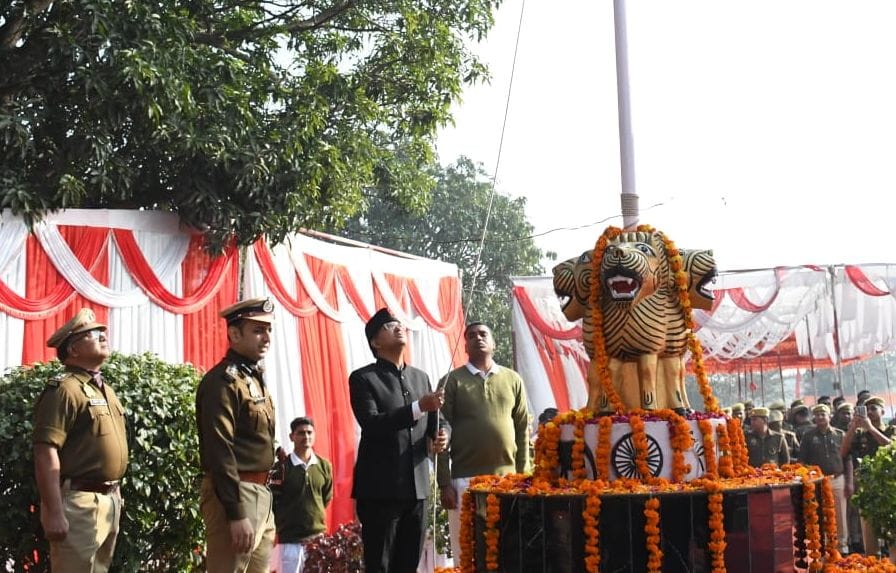 Tricolor hoisted with pride...echoes of patriotism
