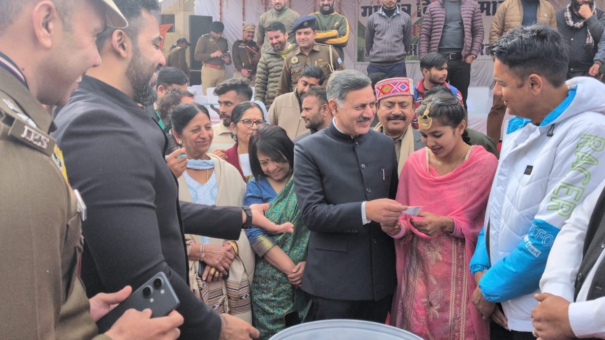 Patriotic songs echo on Republic Day