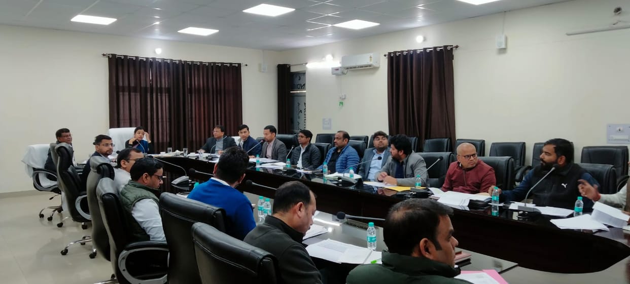 Preparations for vertical power supply in Ayodhya should be completed by Saturday: MD