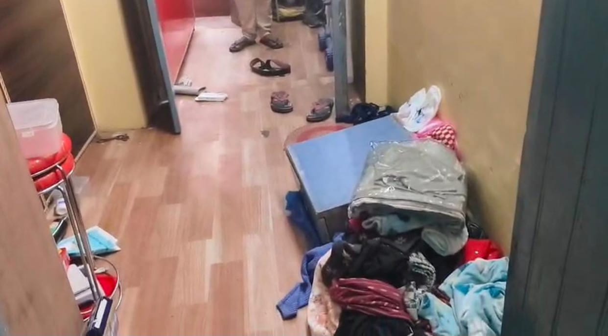 Jewellery worth Rs 10 lakh stolen from a bullion trader's house