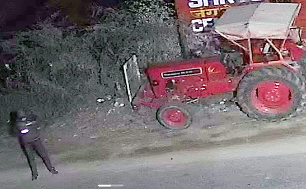 Theft incident at four places including house