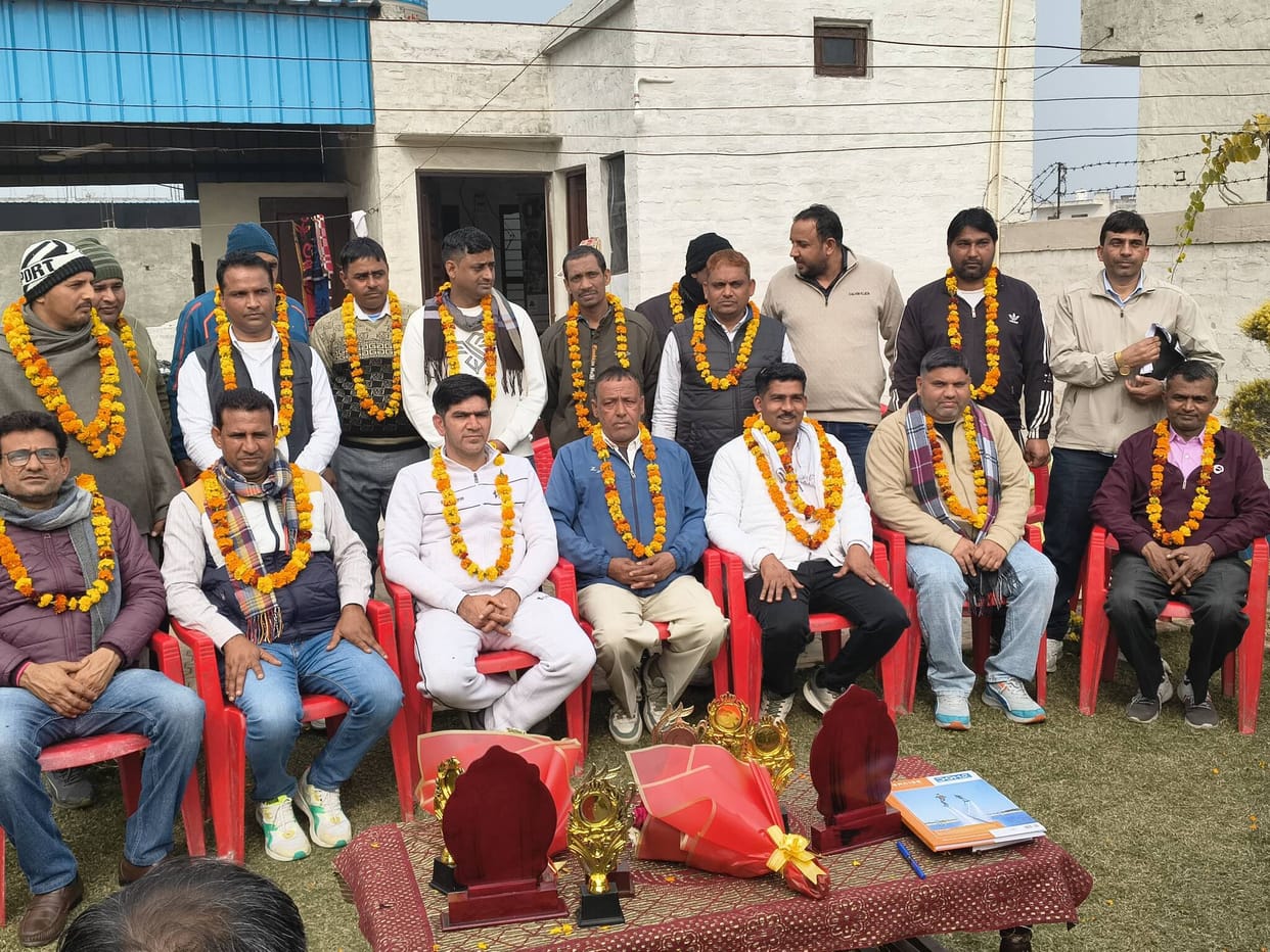 Mohanlal became the head of OBC Roadways Employees Mahasabha, Gohana.