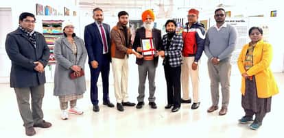 Students' creativity gets a platform, three-day painting art exhibition begins