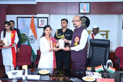 Sukma Teacher Mamta Singh Honoured for Innovative Work in Accessible Education