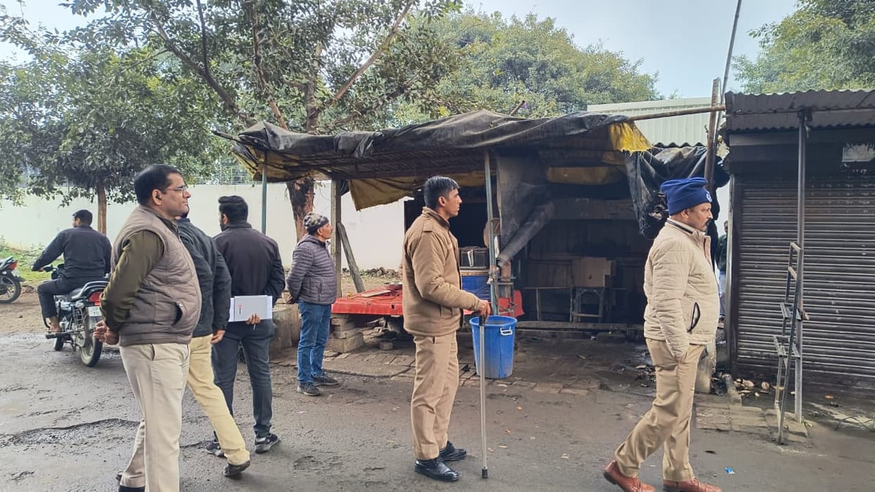 Officials arrived to reclaim railway land from encroachers.