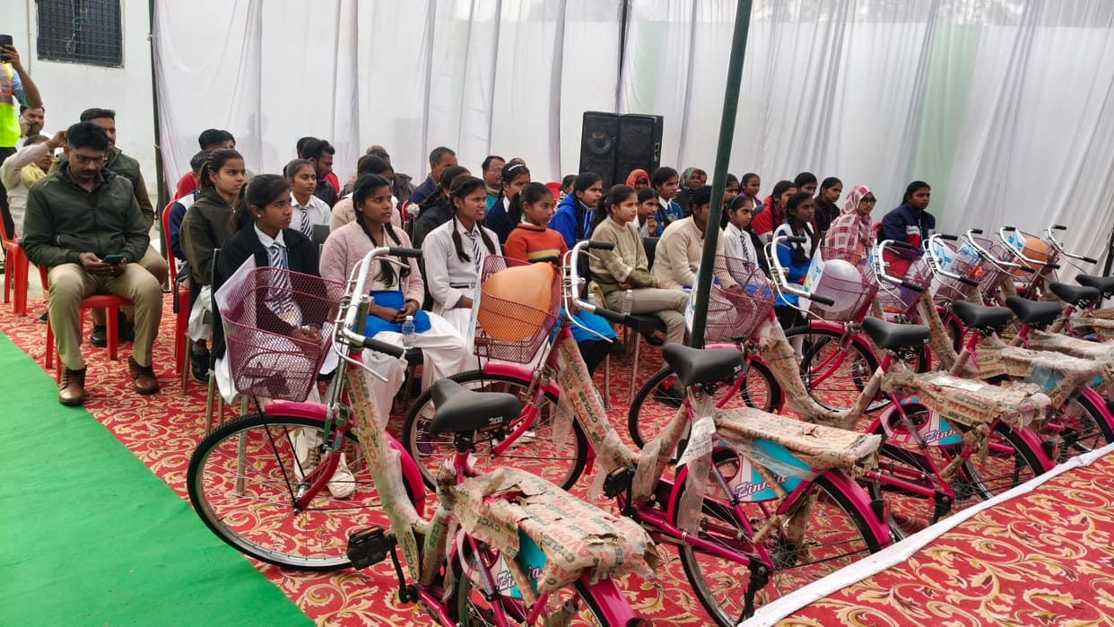 Bicycles distributed to 25 girl students under the all-round campaign