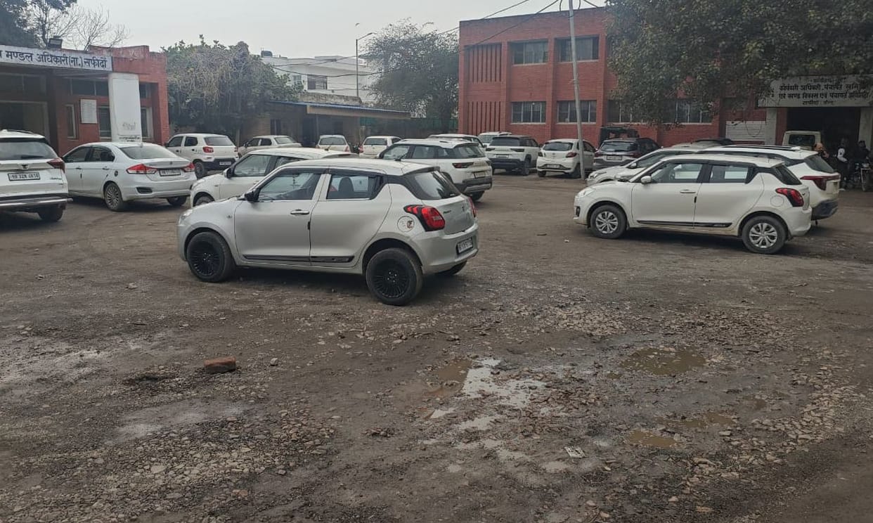 The dilapidated parking area at the sub-divisional complex is causing problems for the general public.