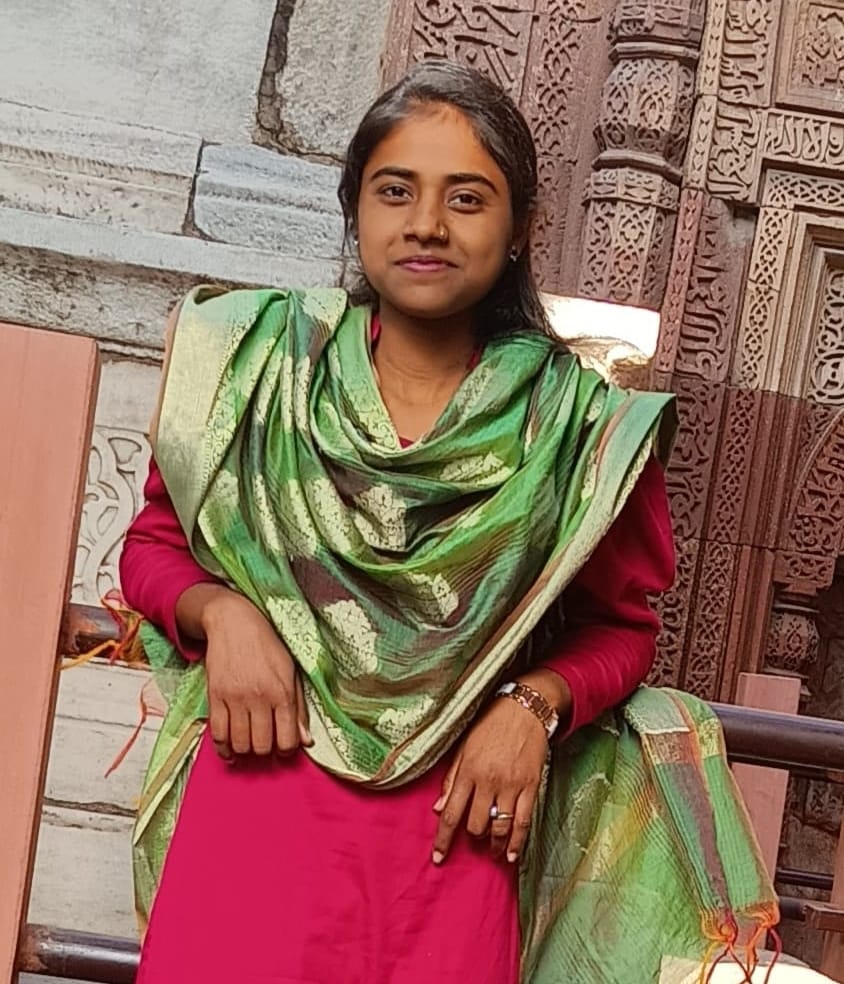 29jjrp03- झज्जर। नीलम