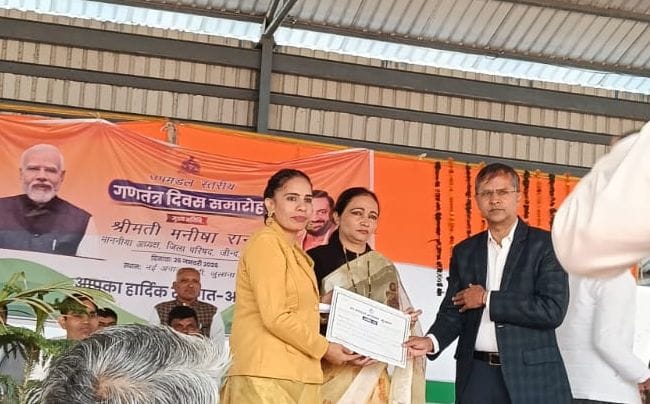 Identity through yoga: Jyoti Chahal from Radhana becomes a beacon of hope for patients and children.