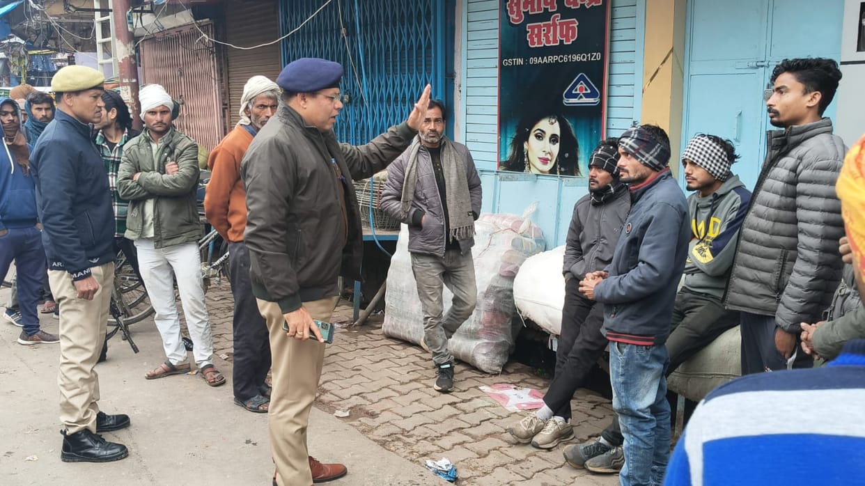 mainpuri news encrouchment removed