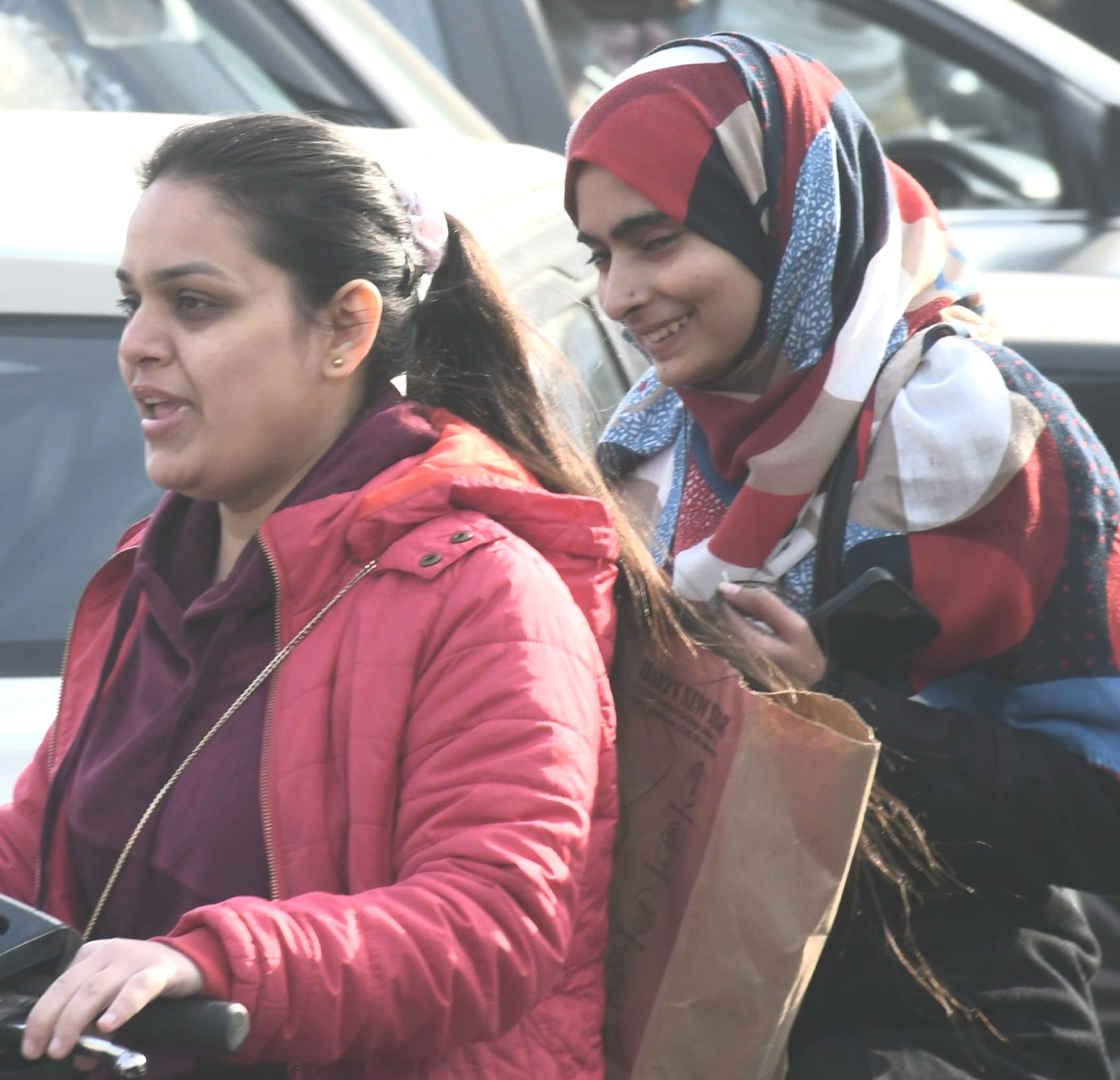 मेरठ..कंवलजीत..निकली धूप खिले लोगो के चेहरे.....संवाद