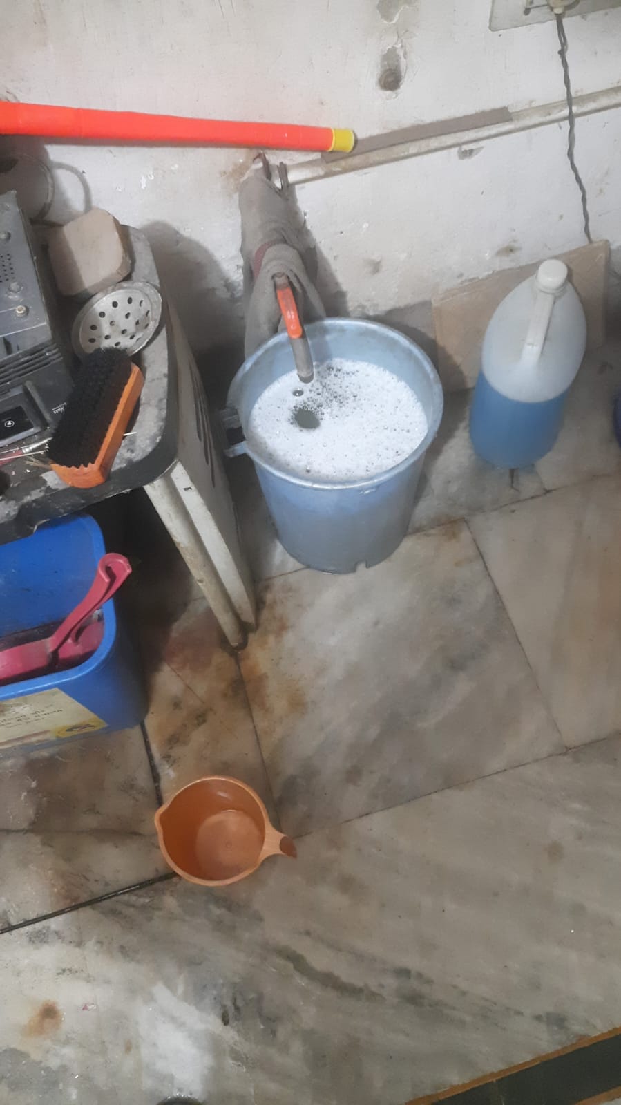 People yearn for water in the bitter cold, waterworks shut down