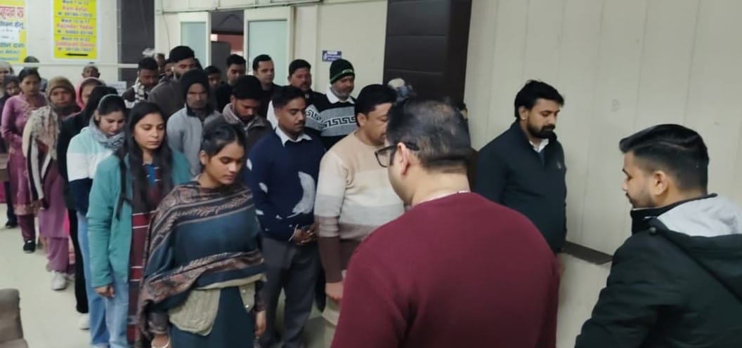 A moment of silence was observed to pay tribute to the martyrs