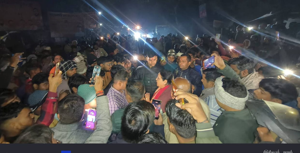 Woman's dead body found in car, FIR lodged against four
