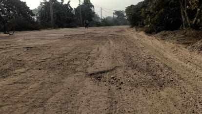 Tender process begins for widening of Munshiganj-Dalmau highway
