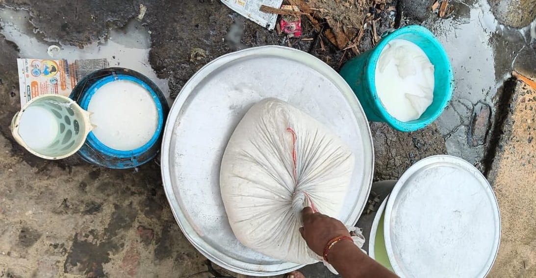 Preparations to eliminate adulterated milk in Sahalag, agents of businessmen taking orders