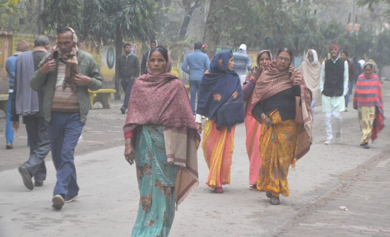 Dense fog reduces visibility, maximum temperature drops by five degrees