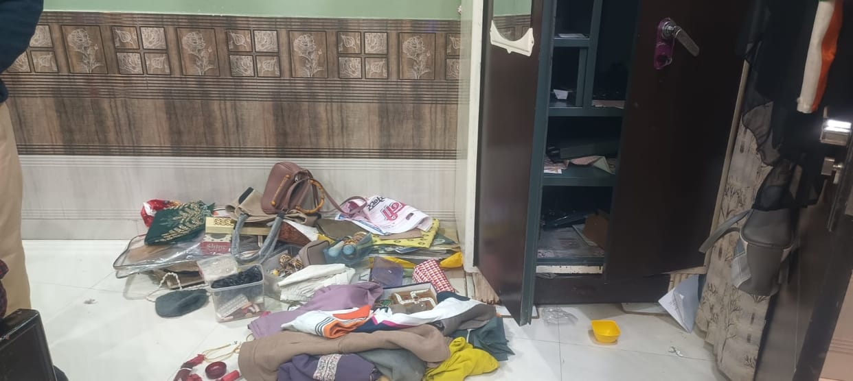 While the family was at a wedding, thieves stole cash and jewellery.