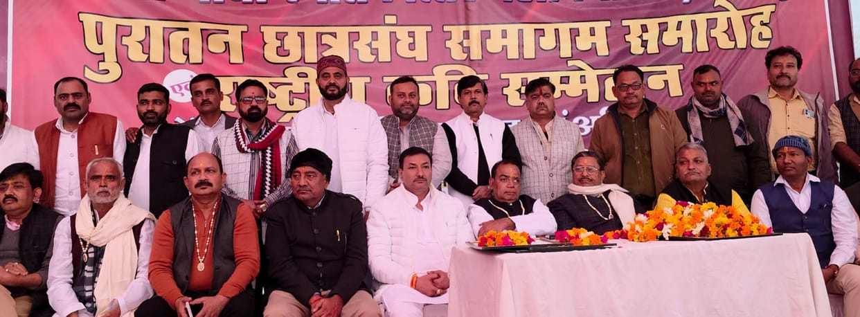 Alumni lost in old memories, resolved to enhance the dignity of the college