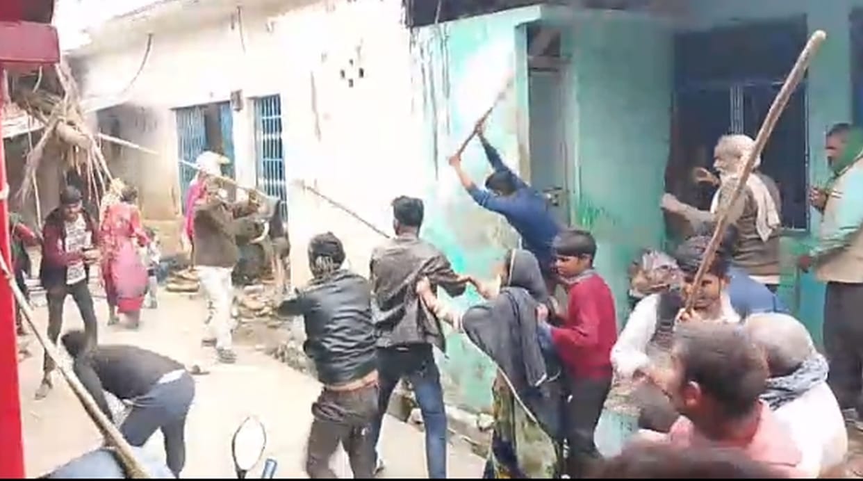 Due to enmity, two sides used sticks, video goes viral