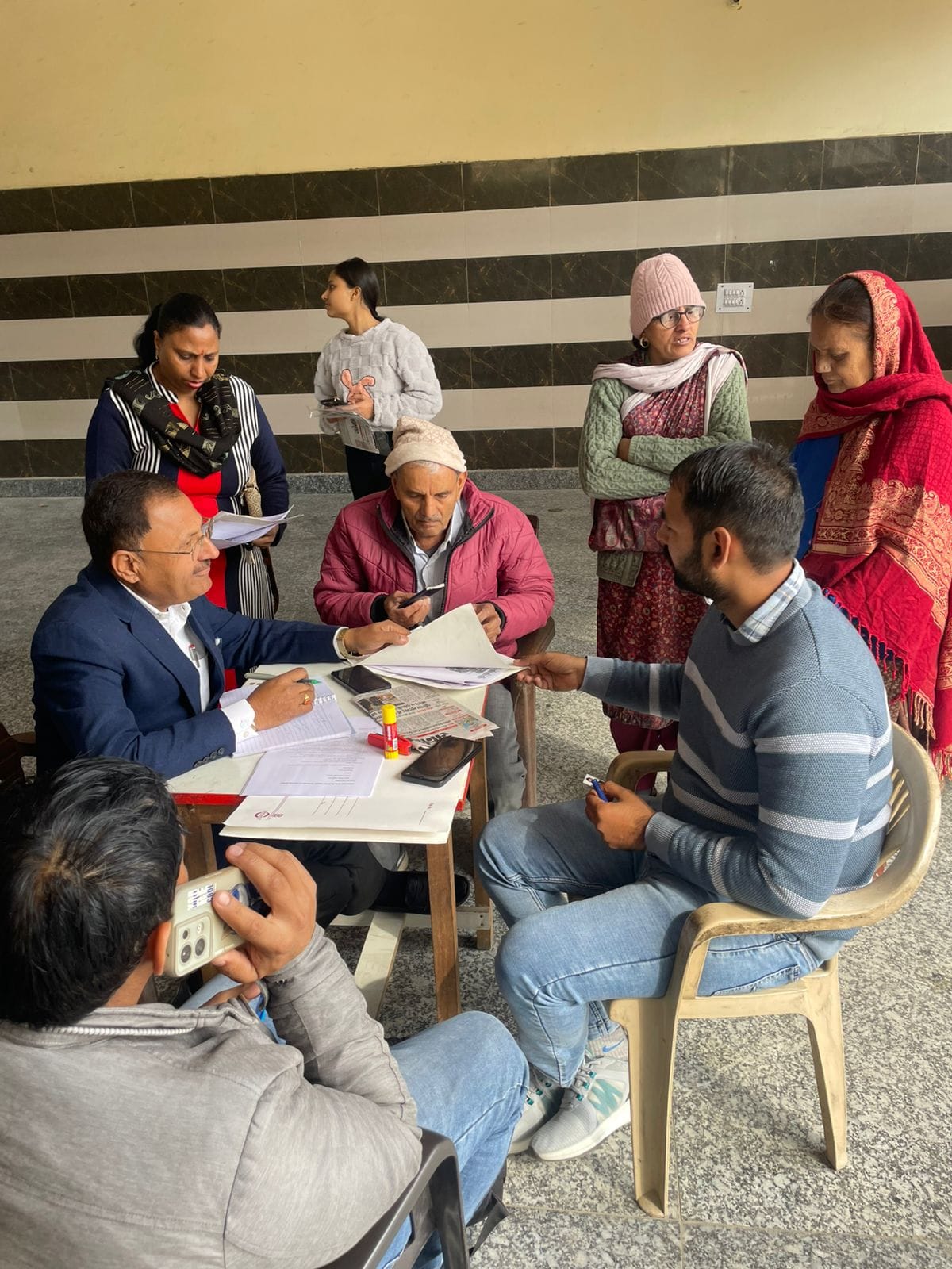 225 people submitted documents to legalize their drinking water and sewer connections.