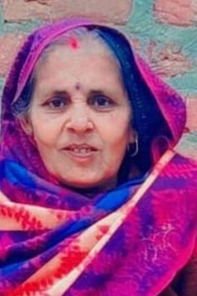 A woman died after being electrocuted in Jinsi Nagla village.