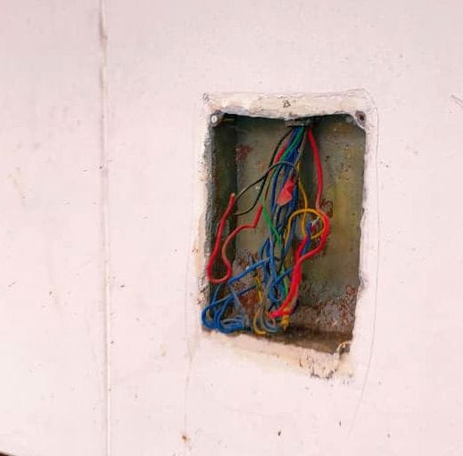 Electric chambers opened in Collectorate and Vikas Bhawan, fear of accident