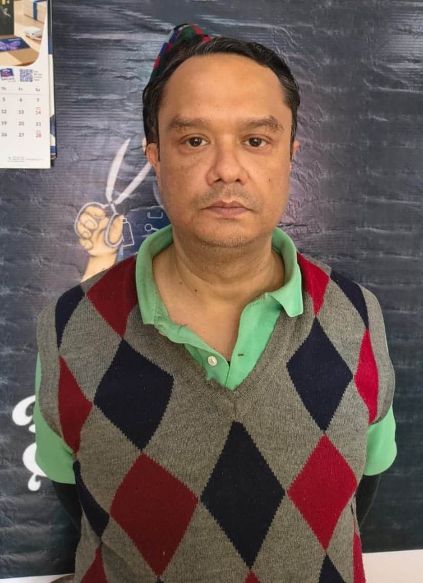 पुलिस अनिर्बंन भट्टाचार्य