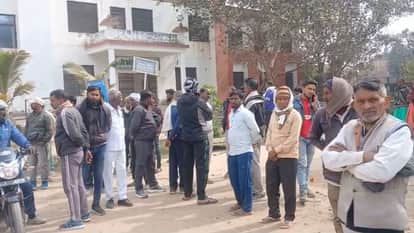 suspicious death of married woman due to dowry harassment and illicit relationship of husband