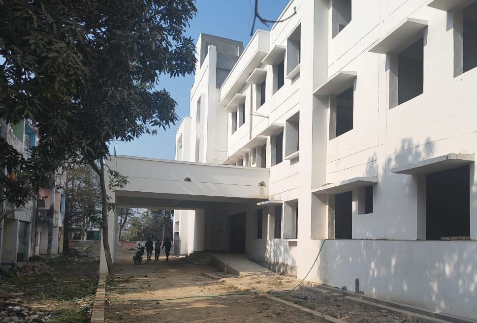 The construction of the critical care block has stalled due to the non-receipt of the second installment.