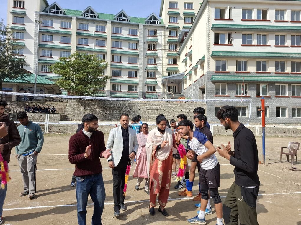 Triveni Mahadev's team won the volleyball title