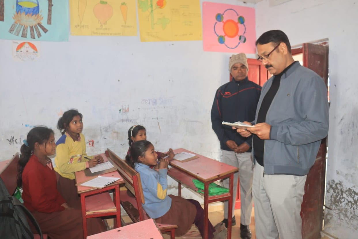 Dirt found in Primary School Pachpokhari, instructions to suspend the sanitation worker
