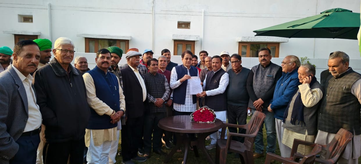 Rajput Mahasabha submitted a memorandum to the MP regarding the UGC Bill.
