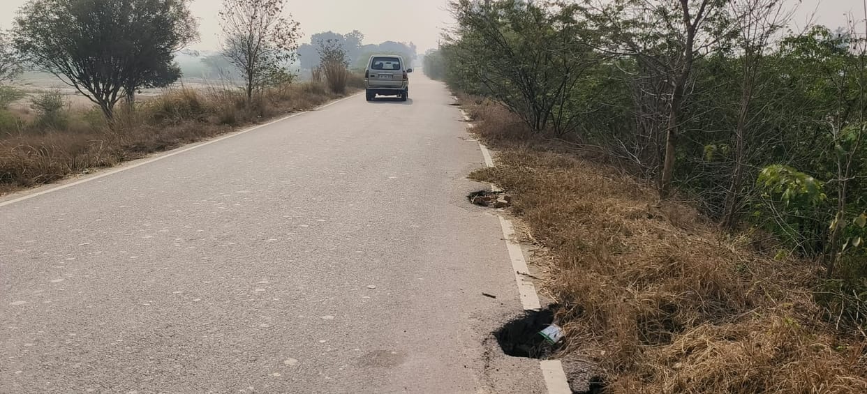 Two years after repairs, the road has turned into potholes again, increasing the risk of accidents.
