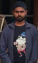 अल्हागंज थाना पुलिस की गिरफ्त में आरोपी अनीस। स्रोत: पुलिस