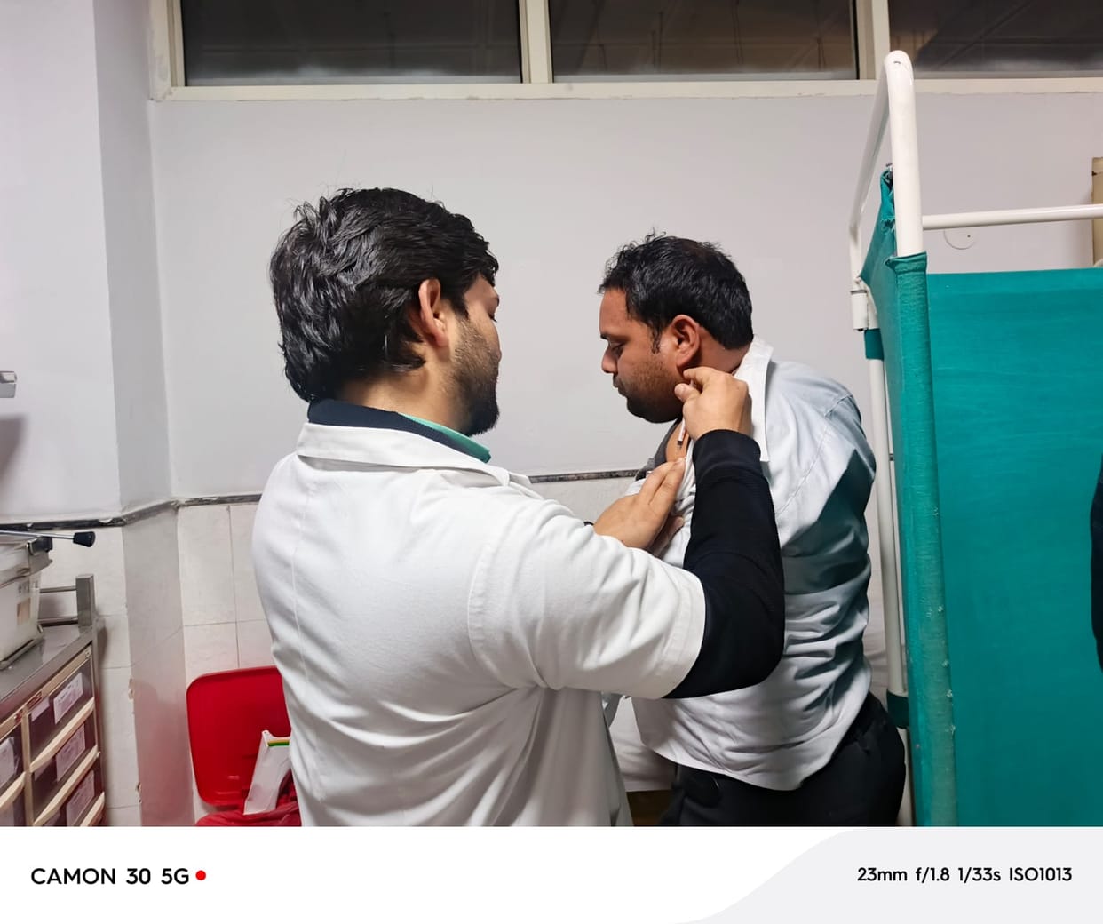 The Health Department ordered two thousand syringes for the District Civil Hospital, providing relief to patients.