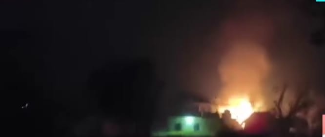 Cowshed burnt due to short circuit, animals safe due to the presence of mind of villagers