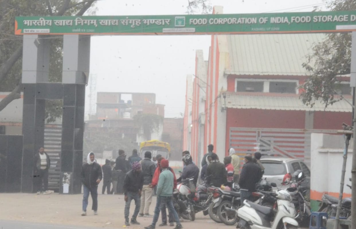 FCI supervisor crushed to death by truck