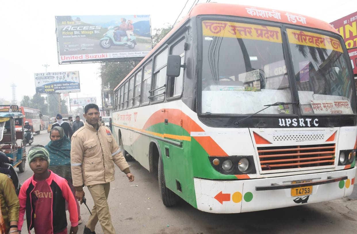 Farmer crushed by bus outside Bhaisali station, dragged for 10 metres