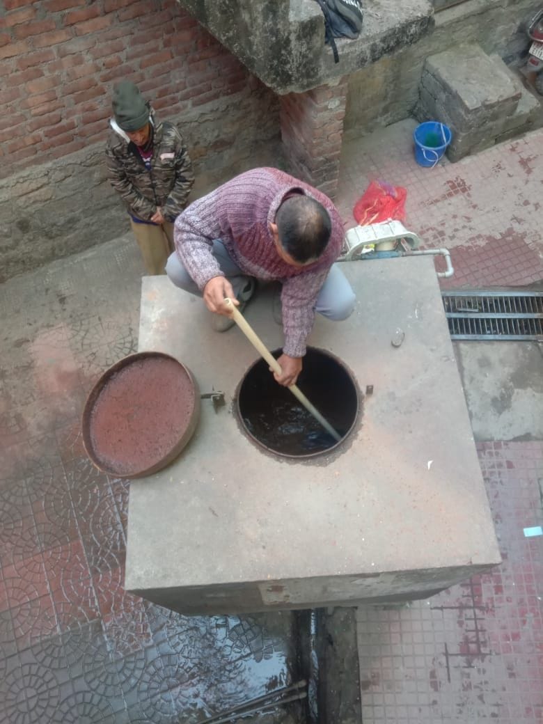Cleaning of water tanks started in Chhoti Kashi