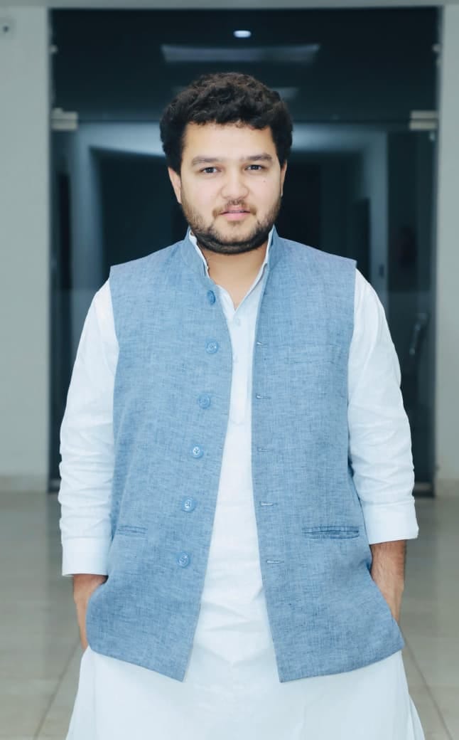 Youth and caste balance... Jayant handed over the command of Meerut to 29-year-old Aniket