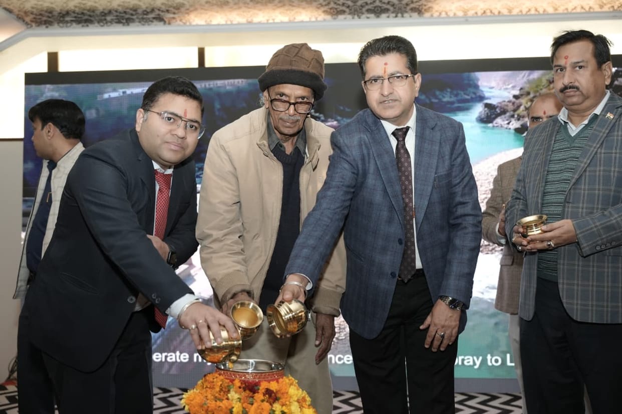 Experts deliberate on sludge management