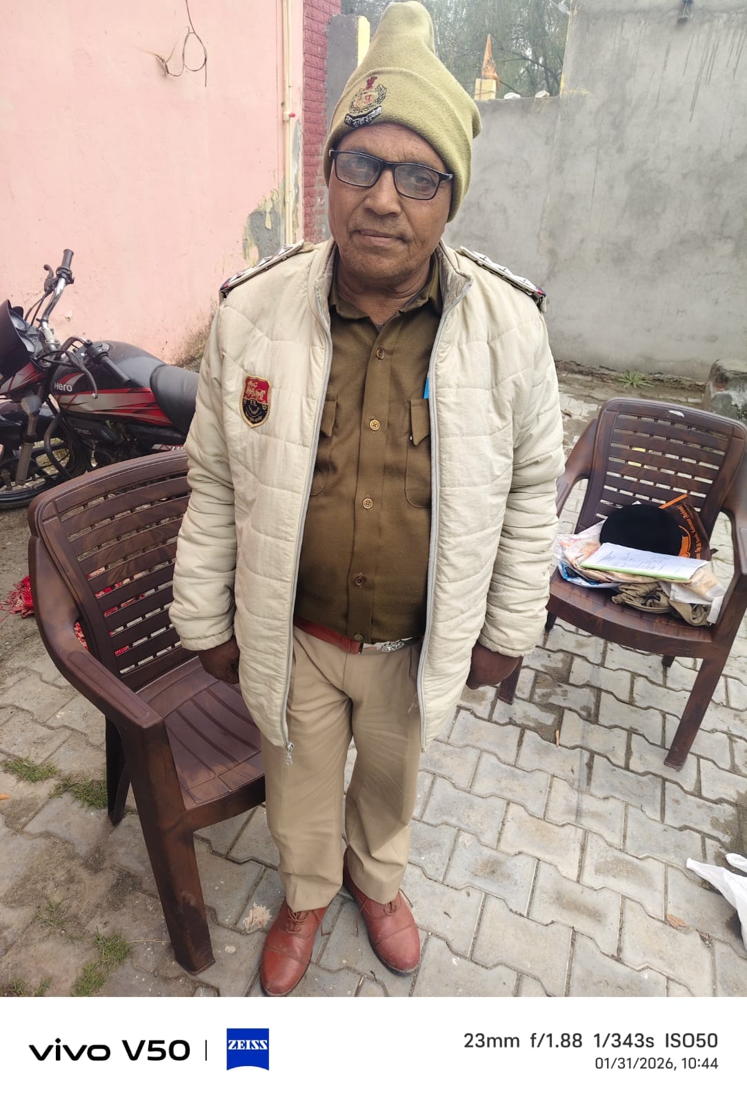 Fake CBI inspector caught by real police, says he bought uniform to save rent