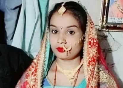 Muzaffarpur Bihar news : women returned to meet her husband died in road accident minor child save